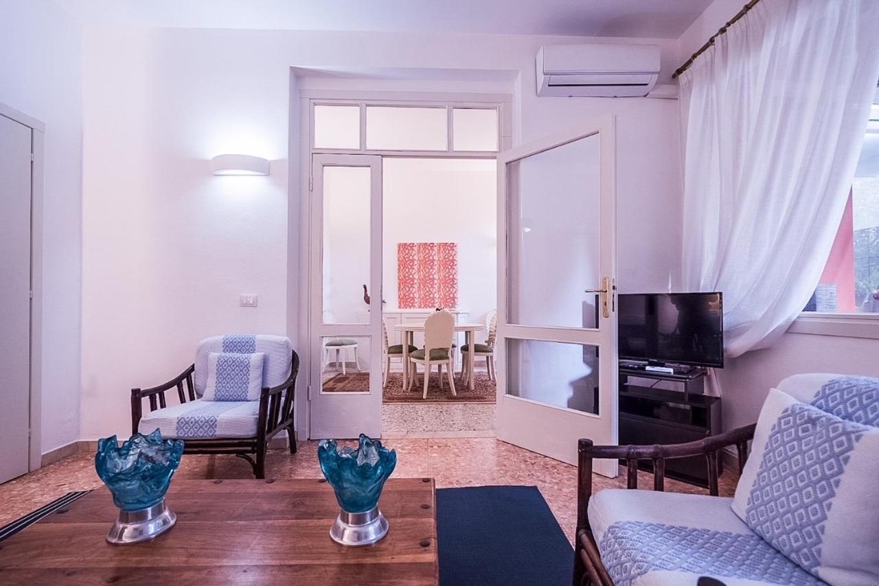 Liguria Garden Apartment Olbia Ngoại thất bức ảnh