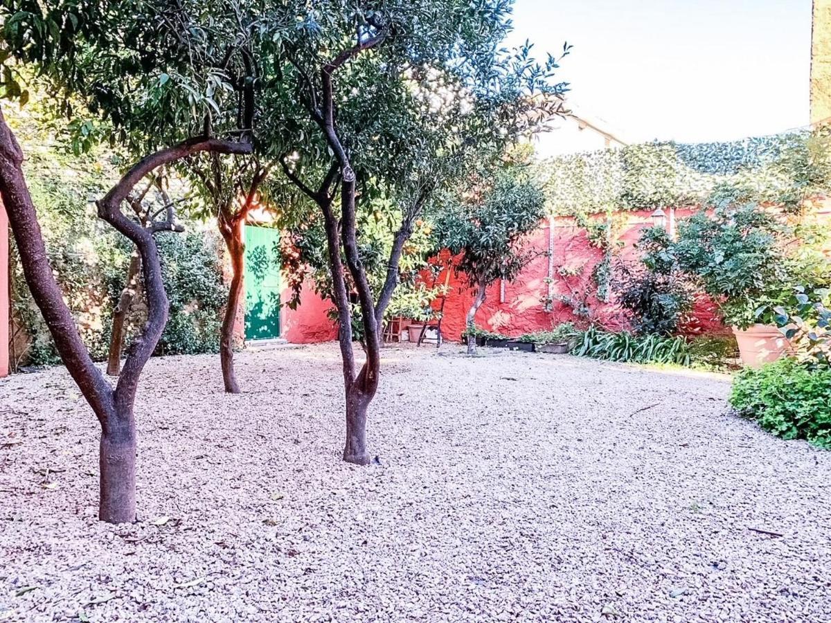 Liguria Garden Apartment Olbia Ngoại thất bức ảnh